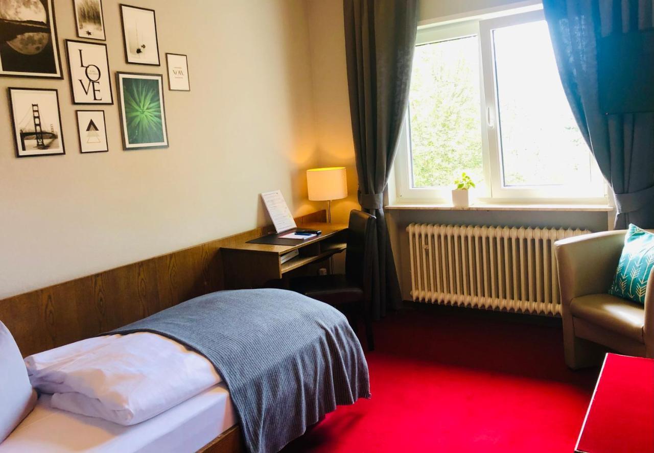 Hotel-Restaurant Berghof Johannesberg Eksteriør billede