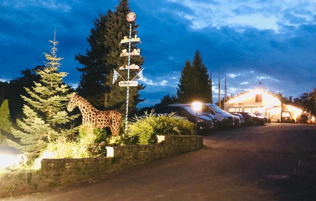 Hotel-Restaurant Berghof Johannesberg Eksteriør billede