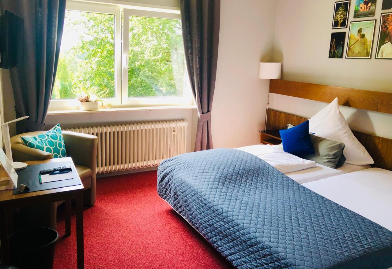 Hotel-Restaurant Berghof Johannesberg Eksteriør billede